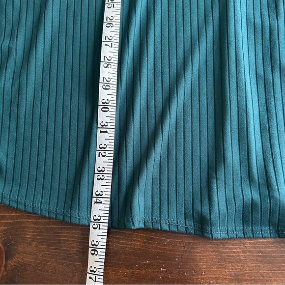 LAST CHANCE! Women’s Mini Dress Forest Green Texture Lexington Avenue Medium - Picture 5 of 6